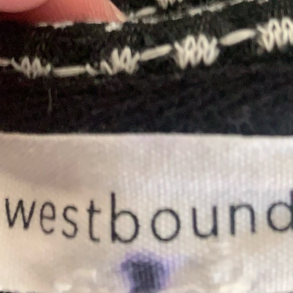 Westbound pull over shirt top, light Weight great for work out cover - Picture 5 of 8